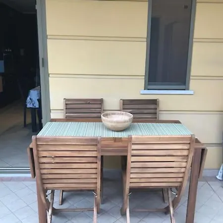 Syrma1 Apartment